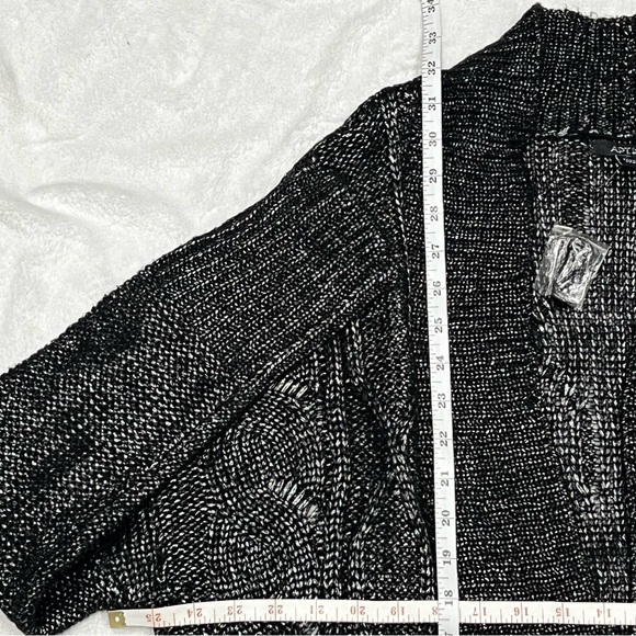 NWOT APT 9 cable knit open front cardigan in black & silver. Size Large. - Picture 4 of 7